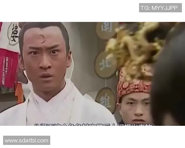 小熊下场瞬间与龙哥场边对话唇语曝光：是英雄惜英雄，还是另有隐情？